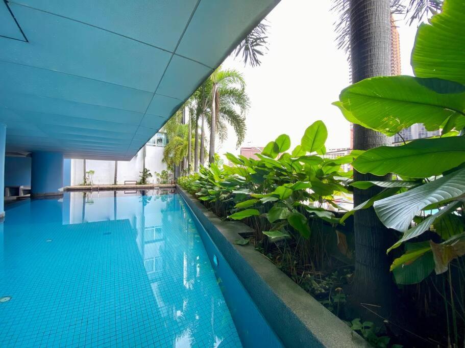 شقة Spacious 3R,2R,Studio 5Min Walk To Time Square,Lalaport, Pool,Gym,Wifi كوالالمبور المظهر الخارجي الصورة