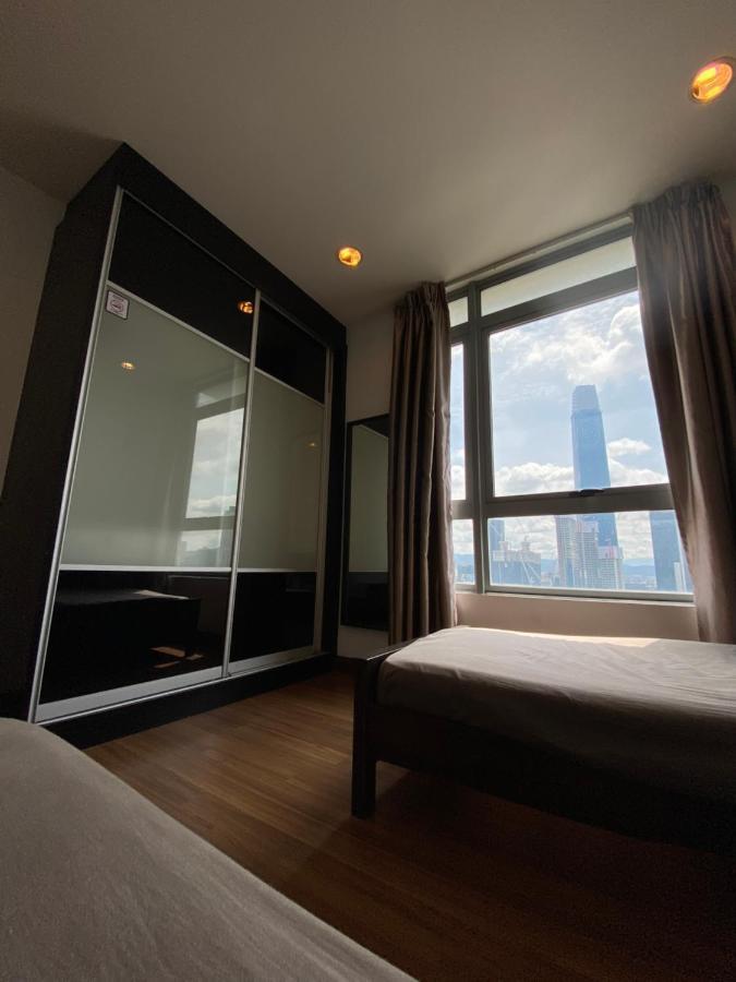 شقة Spacious 3R,2R,Studio 5Min Walk To Time Square,Lalaport, Pool,Gym,Wifi كوالالمبور المظهر الخارجي الصورة
