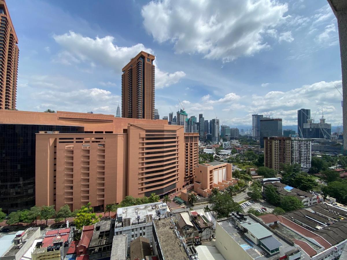 شقة Spacious 3R,2R,Studio 5Min Walk To Time Square,Lalaport, Pool,Gym,Wifi كوالالمبور المظهر الخارجي الصورة